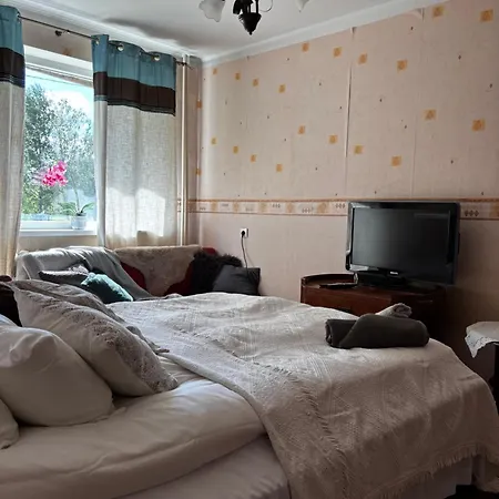 Spacious One With A Balcony, Jaerveotsa Tee 41 Korter