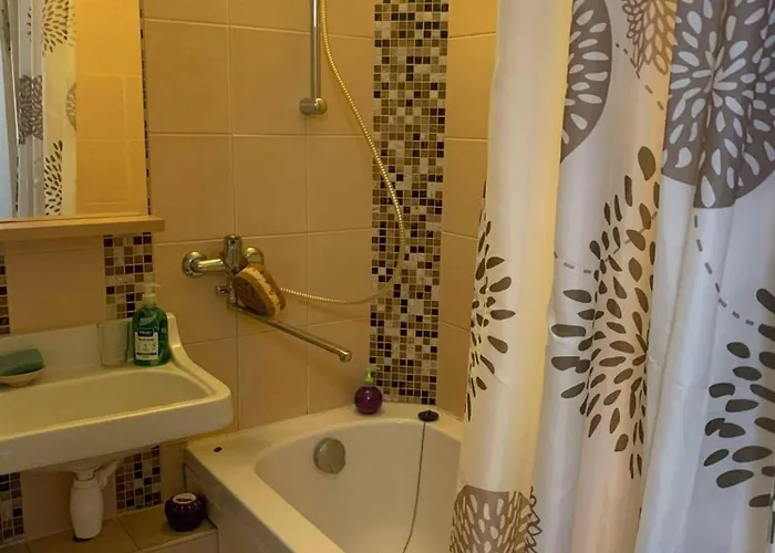 Apartment Spacious One With A Balcony, Jaerveotsa Tee 41