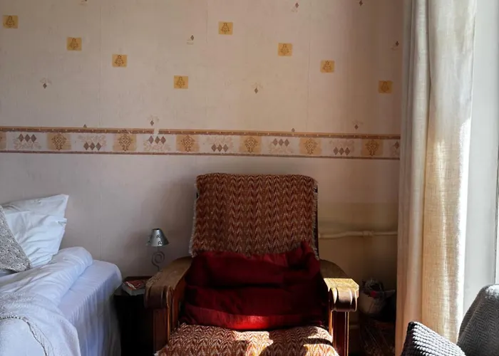 Spacious One With A Balcony, Jaerveotsa Tee 41 Apartment Tallinn