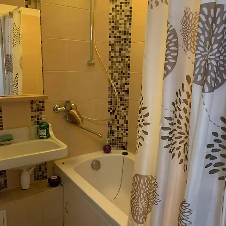 Apartment Spacious One With A Balcony, Jaerveotsa Tee 41